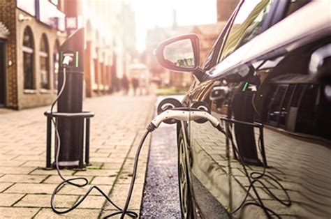 US eyeing ways to include Europe in electric car tax breaks